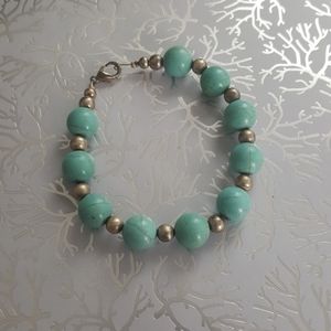 Bead bracelet